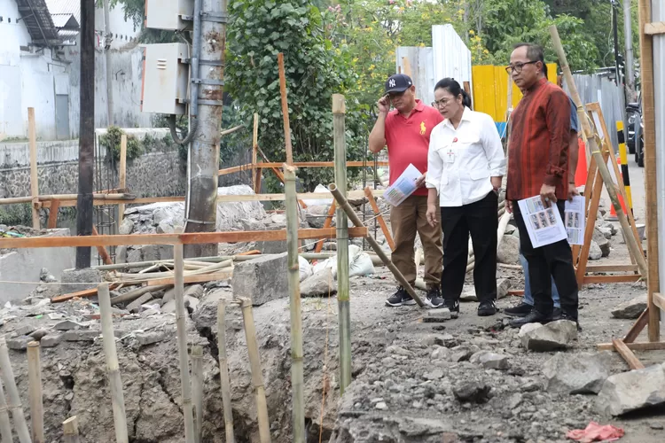 Atasi Banjir, Wali Kota Semarang, Agustina Wilujeng Bangun Rumah Pompa Baru di Petudungan