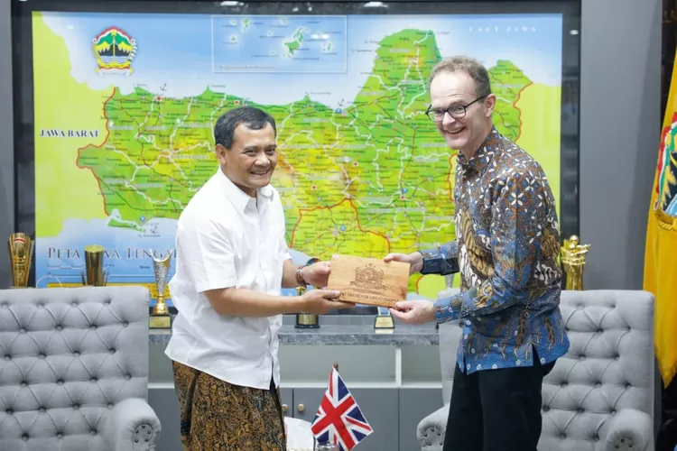 Dubes Inggris Boyong Tim Bertemu Gubernur Ahmad Luthfi, Tindak Lanjuti Potensi Kerja Sama