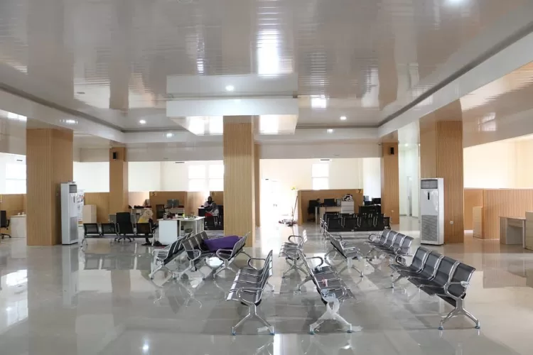 Suasana gedung Mal Pelayanan Publik (MPP) Bulukumba.