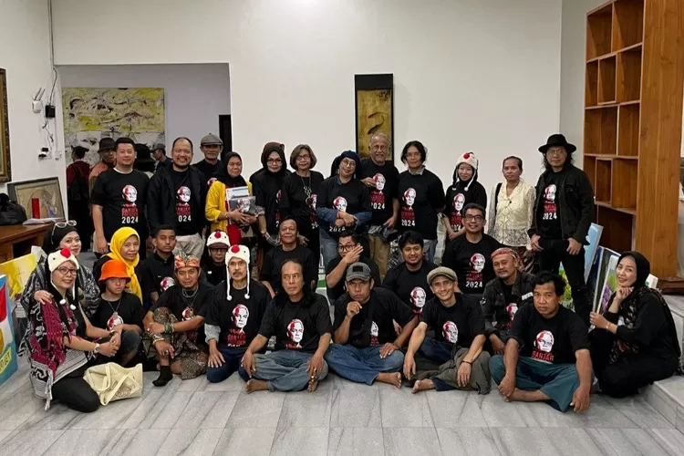 Kelompok relawan yang mendukung Ganjar-Mahfud ProgramMuda.