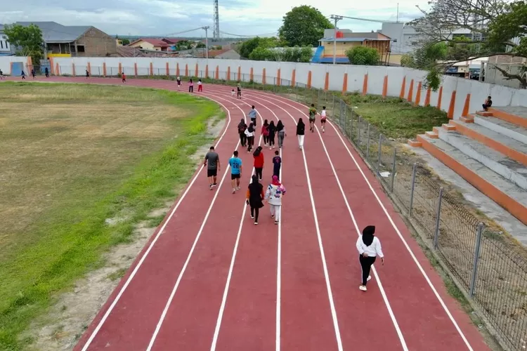 Kini Stadion Mini, Tempat Favorit Olahraga Lari Sore