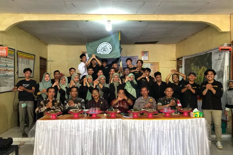 Pengurus&nbsp;Karang Taruna Panritayya Desa Bontoharu resmi dilantik oleh Kepala Desa Bontoharu, Kamis, 3 Maret 2024.