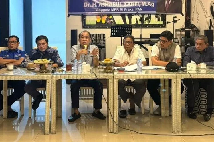 Ketua DPW PAN Sulsel  Ashabul Kahfi nyatakan dukungan dan bergabung dengan pasangan ASS-Fatma di Pilgub Sulsel.