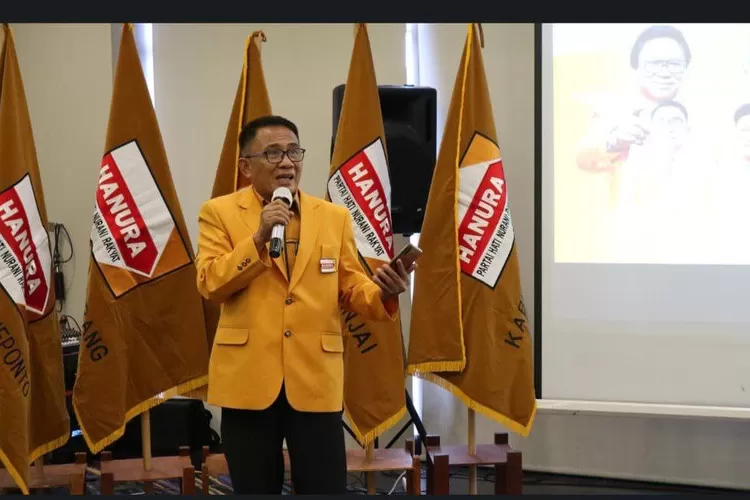 Ketua DPD Hanura Sulsel Amsal Sampetondok.