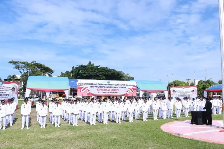 104 Kepala Desa dan BPD di Kabupaten Bulukumba mendapat SK perpanjangan masa jabatan.