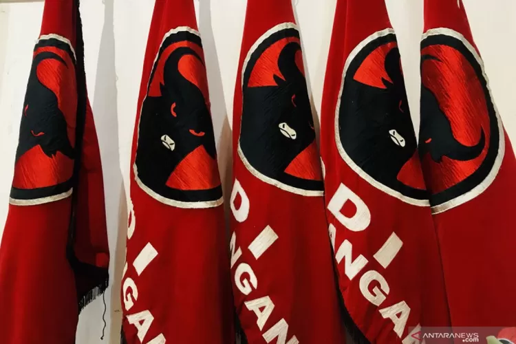 (Ilustrasi) Ketua Umum PDIP, Megawati Soekarnoputri mengumumkan 169 pasangan bakal calon kepala daerah dan wakil kepala daerah yang akan diusung partainya pada Pilkada serentak 2024.  (1ST)