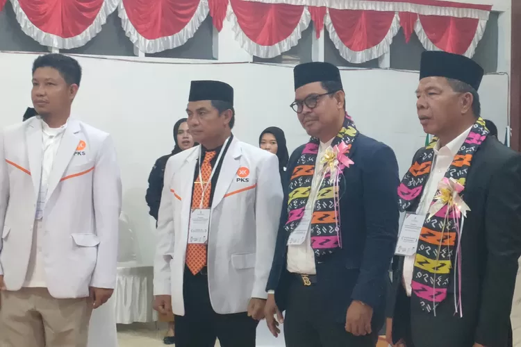 PKS Kembali Dukung Andi Utta dan Andi Edy Manaf di Pilkada Bulukumba 2024 (1ST)