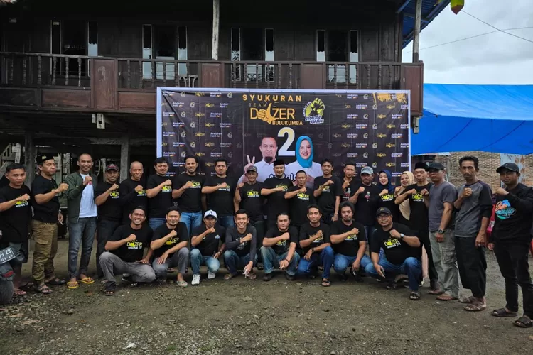 Relawan Tim Dozer Bulukumba  (IST)