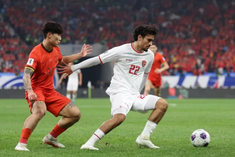 Potret laga Timnas China vs Indonesia di Qingdao Stadium pada leg pertama Grup C Kualifikasi Round 3 Piala Dunia 2026 Zona Asia. (Dok. PSSI)