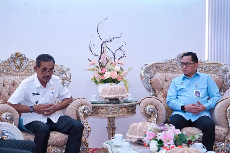 Pj Sekda Barru Abu Bakar terima kunjungan pihak MBG.