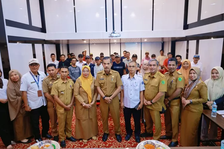 Pemkab Barru dorong peningkatan SDM para nelayan.