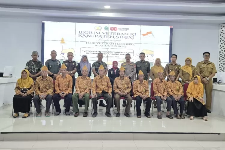 Bupati Sinjai Hj Ratnawati Arif ajak terus teruskan perjuangan para veteran. (Humas Pemkab SInjai)