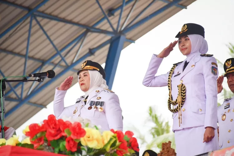Bupati Sinjai Hj Ratnawati Arif jadi Irup di Upacara Peringatan HUT Kemerdekaan RI ke-80. (Humas Pemkab Sinjai)