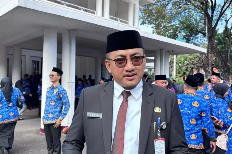 Plt. Kepala BKD Provinsi Sulawesi Selatan Erwin Sodding.
