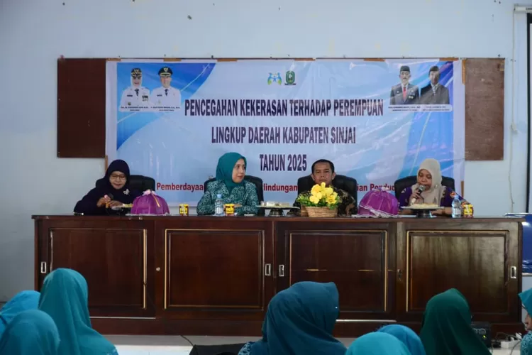 Ketua TP PKK Sinjai hadiri Rakor Pencegahan Kekerasan Terhadap Perempuan. (Humas Pemkab Sinjai)