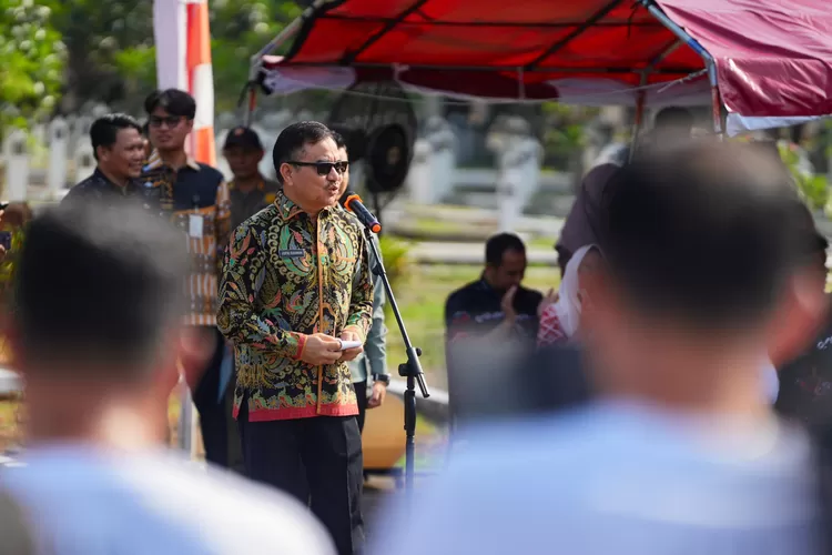 Sekprov Sulsel Harap TKSK Jadi Garda Terdepan Pelayanan Sosial