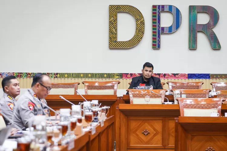 Anggota Komisi III DPR RI Andi Amar Ma&rsquo;ruf Sulaiman saat rapat kerja bersama Polri. 
