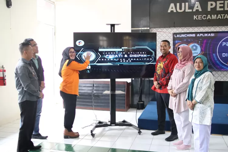 Kecamatan Pekalipan launching aplikasi Pusat Elektronik Data Terintegrasi (PEDATI) dan DigiPKK