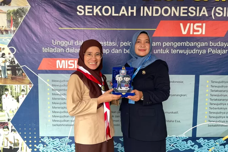  SMP Hang Tuah 6 Excellent Juanda menggelar Edutrip-Study Mobility ke Malaysia dan Singapura, 11- 14 Januari 2024.