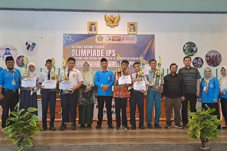 Musyawarah Guru Mata Pelajaran (MGMP) IPS Kabupaten Sidoarjo mengadakan olimpiade IPS