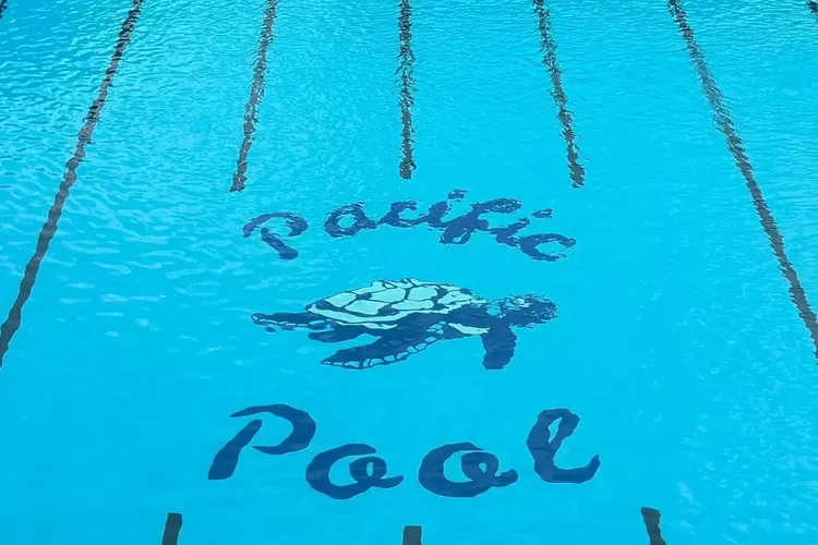 Pacific Swimming Pool. (Instagram @pacificpoolcirebon)