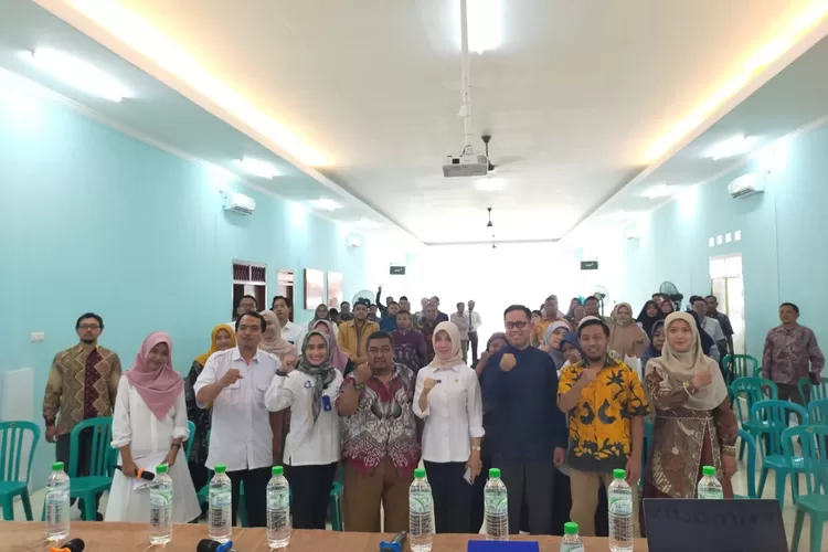 Dosen UMSIDA dalam seminar MKKS SMP Swasta Surabaya