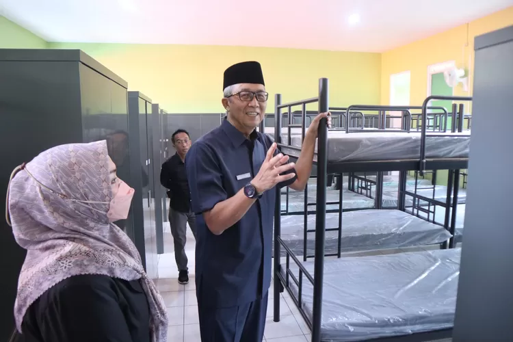 Sekda Kota Cirebon H Agus Mulyadi 