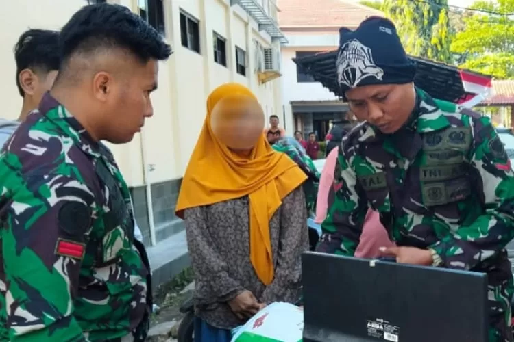 Cerita Petugas TNI saat menerima barang jarahan  &nbsp;