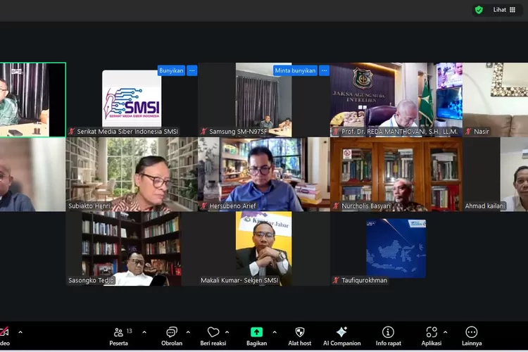 SMSI menggelar rapat pengurus harian secara daring melalui aplikasi Zoom  &nbsp;