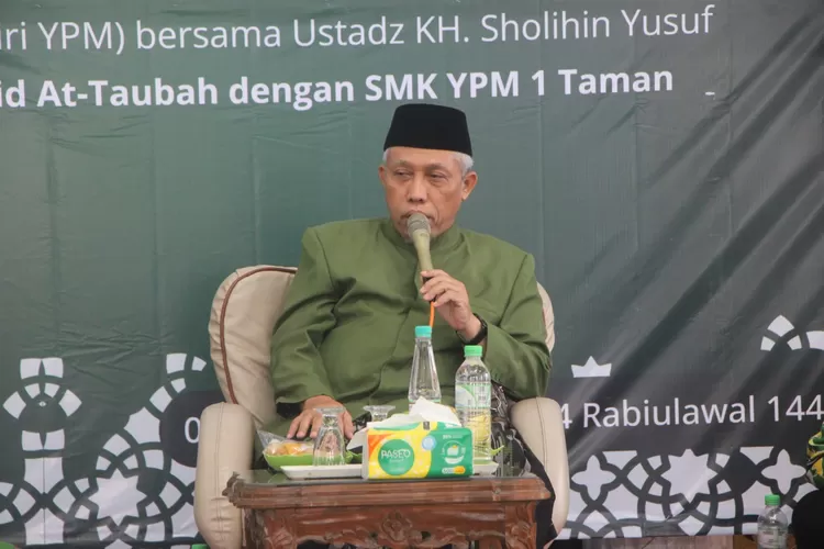 SMK YPM 1 Taman menggelar acara peringatan Maulid Nabi Muhammad SAW yang khidmat dan penuh berkah. 