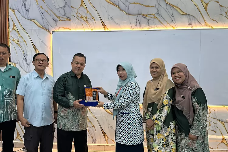 Al Muslim Leaders Journey: Menumbuhkan Kepemimpinan dan Wawasan Global di Malaysia