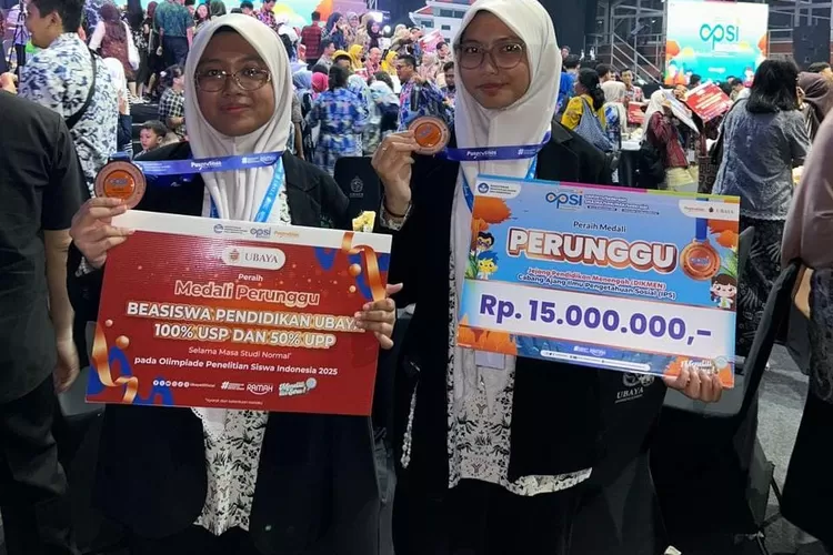 SMA Al Muslim kembali menorehkan prestasi di tingkat nasional. Tim peneliti muda sekolah ini meraih medali perunggu pada Olimpiade Penelitian Siswa Indonesia (OPSI) 2025.