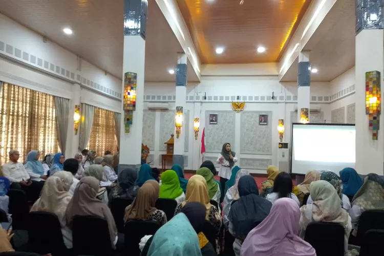 Kota Cirebon mencatat kenaikan signifikan dalam kasus penyakit menular, khususnya Kusta