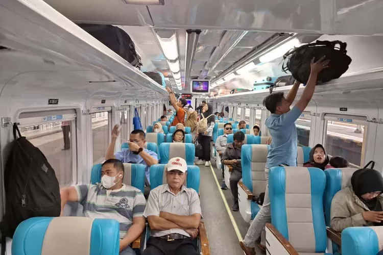 Penumpang Kereta Api