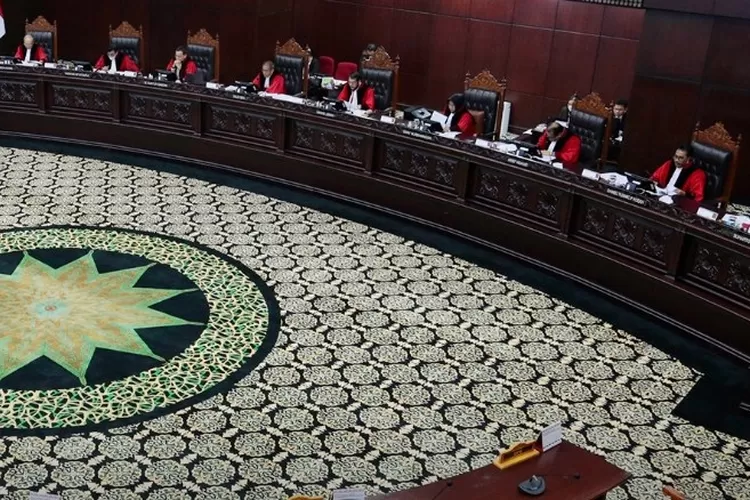 Anwar Usman disarankan mundur untuk perbaiki citra MK dan demokrasi di Indonesia. (Instagram/@mahkamahkonstitusi)