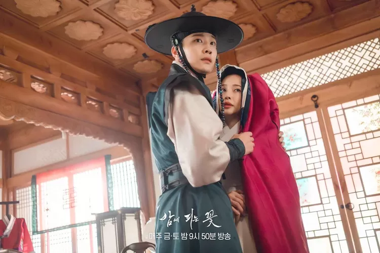 Cuplikan adegan Knight Flower. (soompi.com)