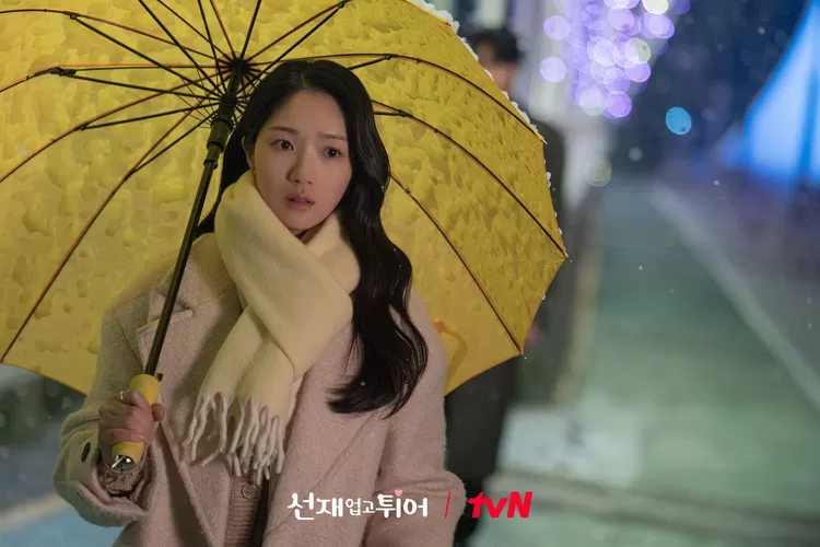 Cuplikan adegan Lovely Runner. (soompi.com)