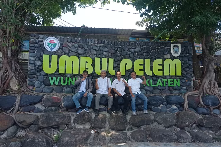 Inovasi Desa Wunut Klaten hasilkan omzet miliaran dari wisata air. Dana dialokasikan untuk THR warga dan perlindungan sosial. Dukung penuh dari BRI melalui program Desa BRILiaN.