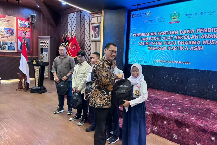 Lewat program bantuan pendidikan di Markas Kopassus, IFG tegaskan dukungannya terhadap peningkatan kualitas pendidikan dan pengembangan SDM menuju Indonesia Emas 2045.