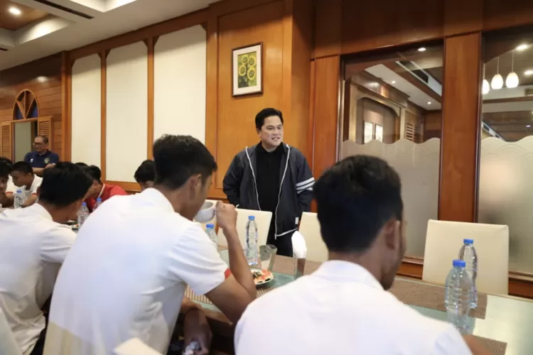 Timnas U Lolos Piala Asia Erick Thohir Dinilai Bawa Tradisi Dan Mental Juara Ke Sepak Bola