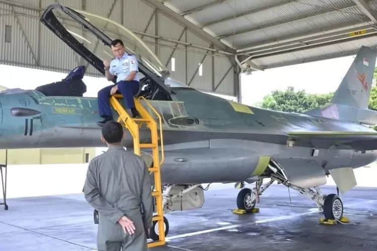 Sangat Memukau, Proses Upgrade F-16 AB Block 15 Falcon Star EMLU ...