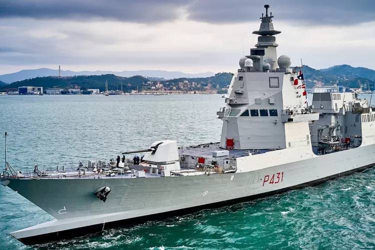 Kapal multi-peran PPA buatan Fincantieri, Italia. Indonesia membeli dua kapal PPA yang ternyata jatah Angkatan Laut Italia yang dialihkan. Angkatan Laut Italia akan menggantinya dengan PPA varian Evo. (Fincantieri)