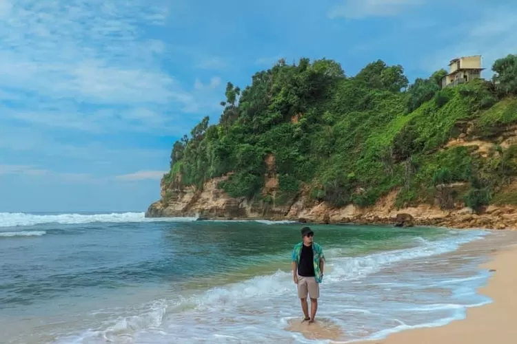 Wonogiri Punya Pantai Yang Mirip Bali, Rekomendasi Wisata Tebaik