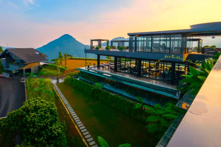 The Upper Clift Resort &amp; Cafe Sentul adalah oase eksklusif di Bogor. (Instagram @theupperclift)
