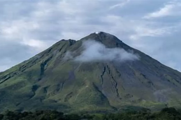 Misteri Pasar Setan! Pasar Yang Menjadi Pusat Aktivitas Ghaib Di Gunung ...