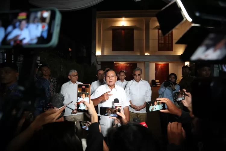 Prabowo-Gibran Memimpin, Ganjar-Mahfud Terus Menyusut (Press RIlis)