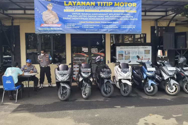 Nikmati mudik Lebaran tanpa khawatir dengan layanan titip motor gratis Polres Depok. (Jabodetabek.Id / HukamaNews.com)