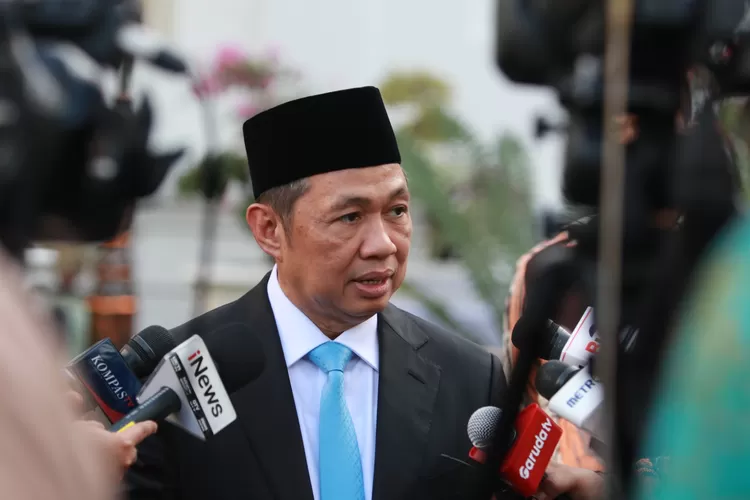 Anis Matta Wakil Menteri Luar Negeri