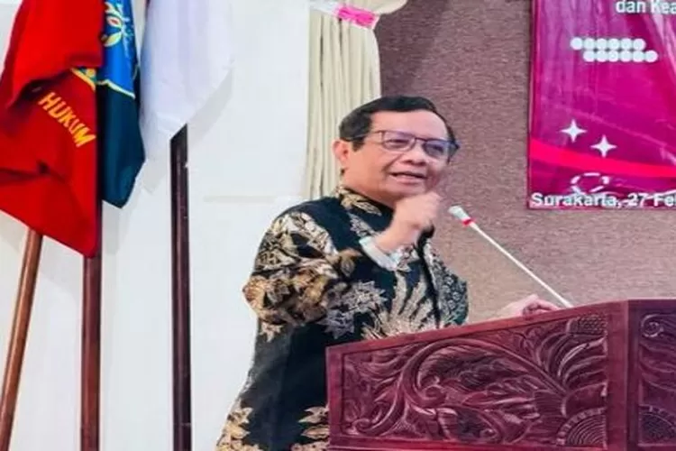 Mahfud MD saat Mengisi Seminar di Universitas Slamet Riyadi Solo, pada Kamis 27 Februari 2025 Menyinggung Soal Kasus Korupsi Pertamina