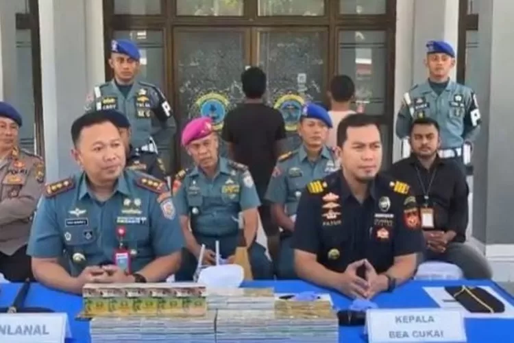 TNI Angkatan Laut Gagalkan Penyelundupan Rokok Ilegal Senilai Rp2,49 ...